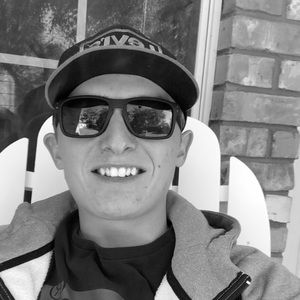 Meet your Posher, Thomas